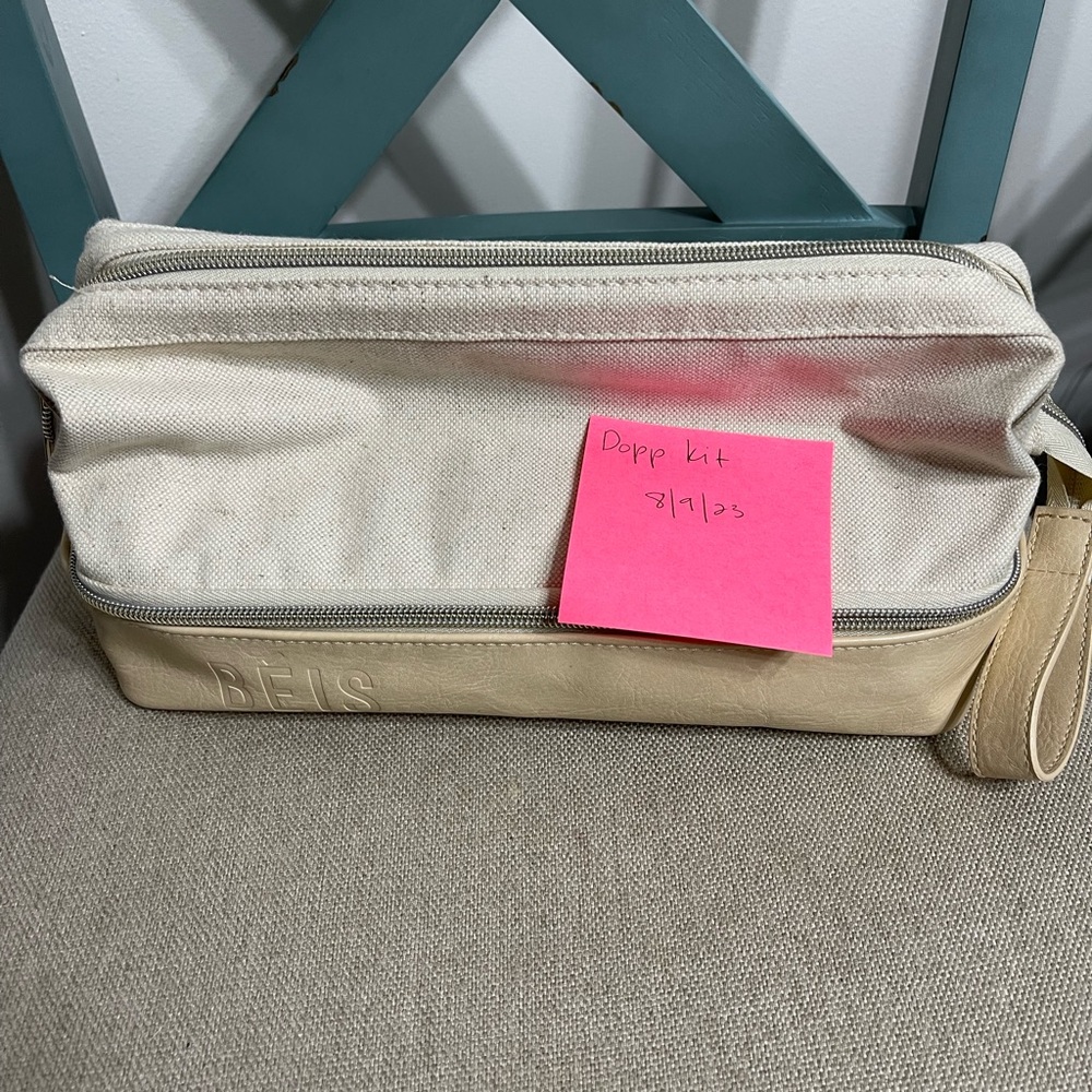 BÉIS Dopp Kit in Beige